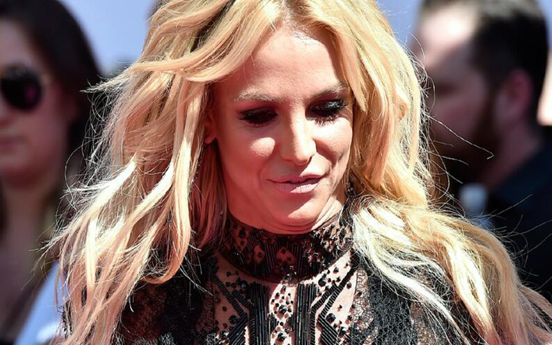 Britney Spears confirma fim da carreira musical