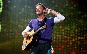 Coldplay levará pessoas em situação de rua para assistir ao show da banda em SP