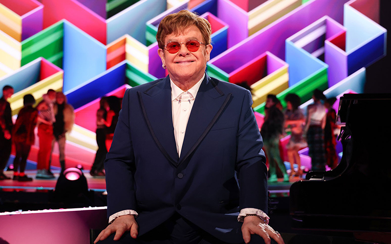Com Emmy, Elton John se torna o 19º EGOT da história