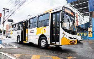 Passagem de ônibus em Ferraz sofre reajuste e sobe para R$ 5,30