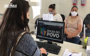 Bolsa do Povo: veja os 10 benefícios do programa e descubra se tem direito a algum