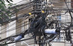 Senado aprova projeto de lei que amplia pena para furtos de cabos