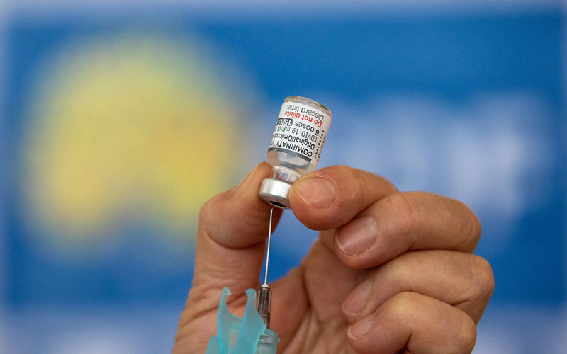 Itaquá aplica vacina bivalente contra Covid-19, em moradores a partir de 18 anos