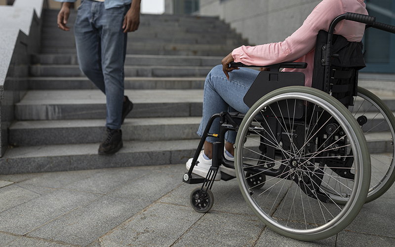 Comissão aprova desconto para pessoa com deficiência em hotel sem acessibilidade