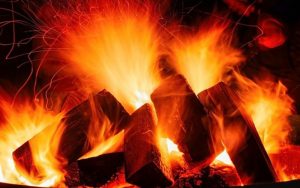 Festas Juninas pedem cuidados redobrados para evitar queimaduras