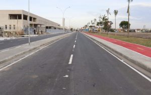 Prolongamento da rua Sete de Setembro é aberto ao tráfego em Suzano