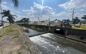 Poá inicia obras no entorno do Viaduto