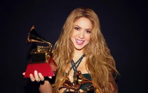 Grammy Latino 2023: Shakira a Gaby Amarantos estão entre os vencedores