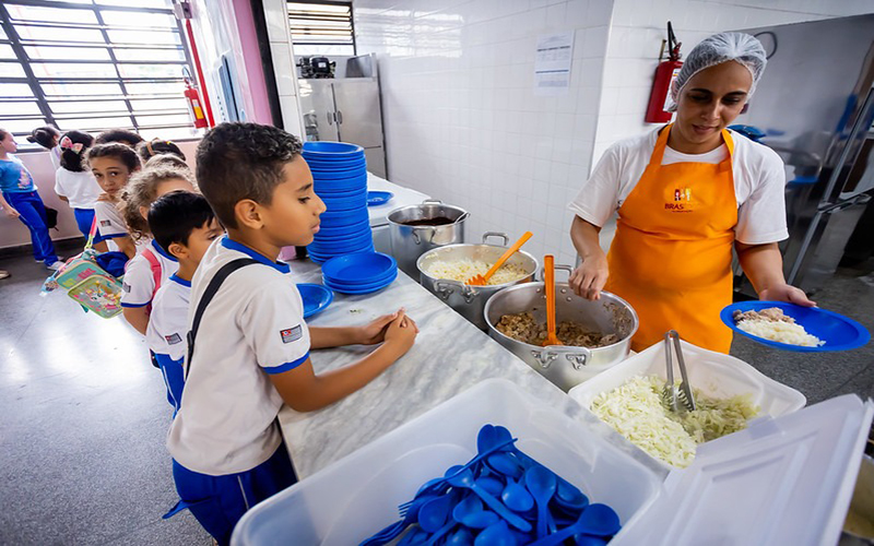 SP propõe aumento de até 40% no repasse às prefeituras para alimentação escolar