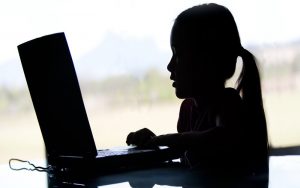 Exploração sexual de crianças na internet bate recorde em 2023
