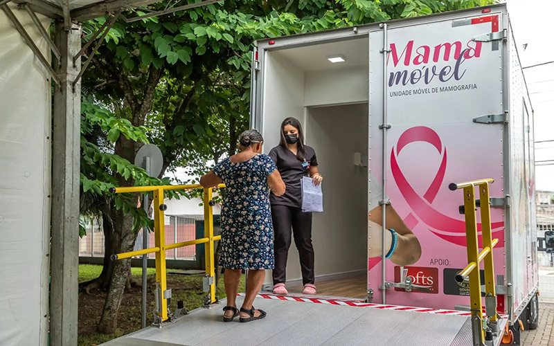 Unidade Móvel de Mamografia realiza exames gratuitos em Guararema