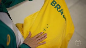 Com detalhes em braille, uniformes para os Jogos Paralímpicos de Paris são lançados