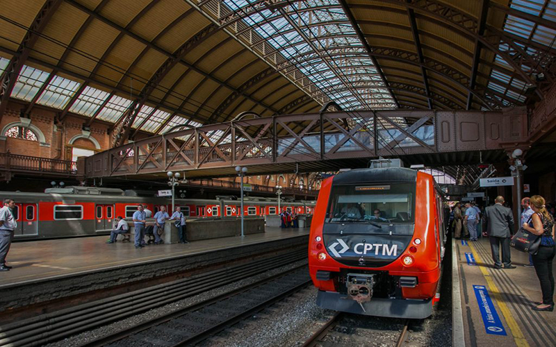 Governo de SP anuncia transporte gratuito nos domingos de eleição