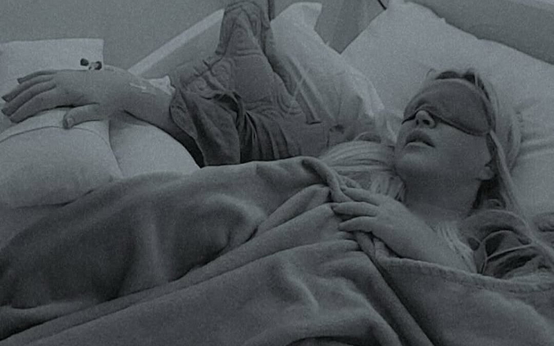Diagnosticada com fibromialgia há 36 anos, Deborah Blando faz apelo