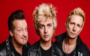 Green Day libera música inédita; ouça “Smash It Like Belushi”